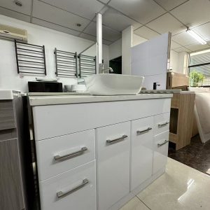1200 Plywood Glossy White Floor Vanity - Image 4